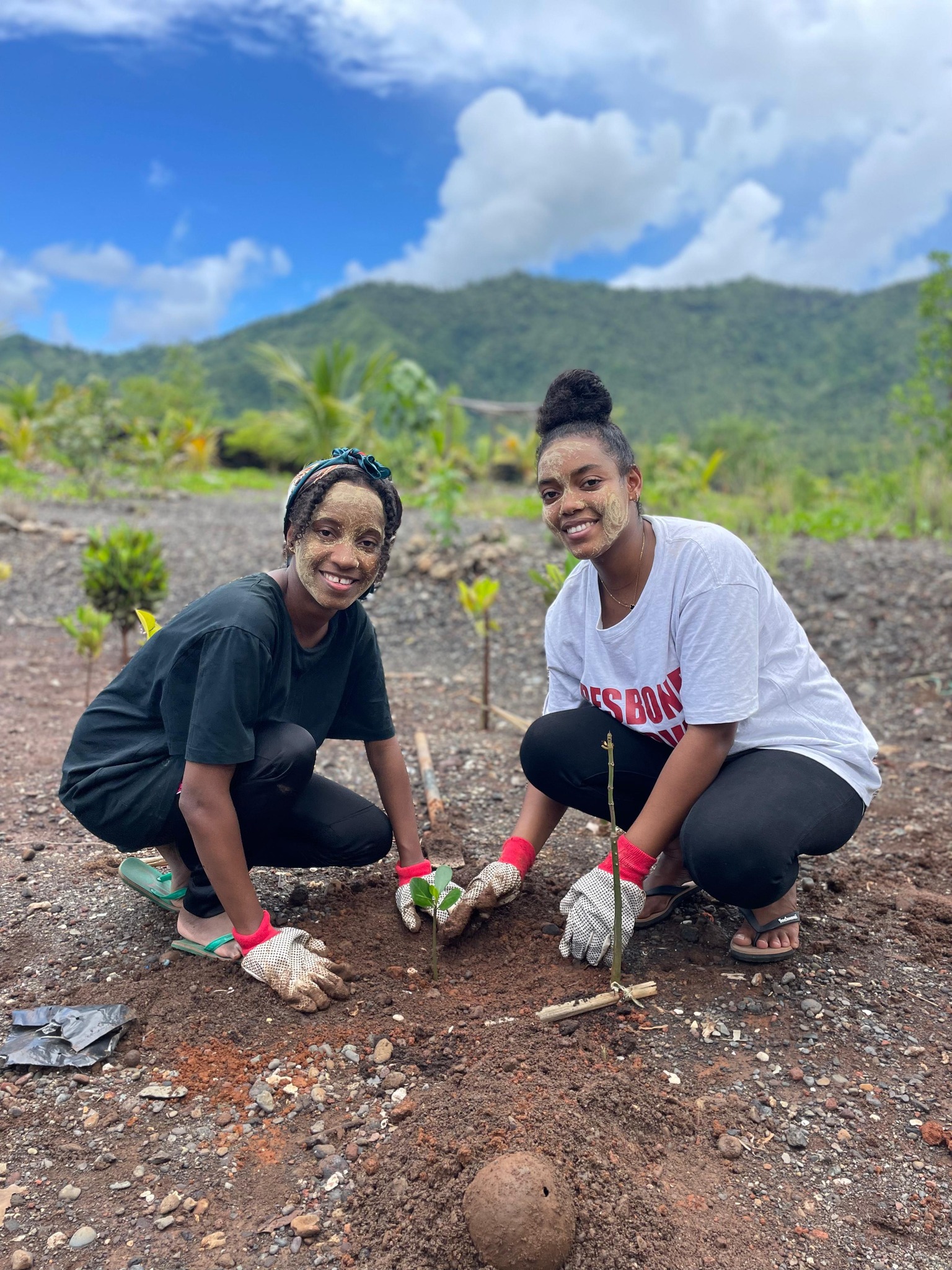 473275128_122196696872232745_4362420460583104163_n